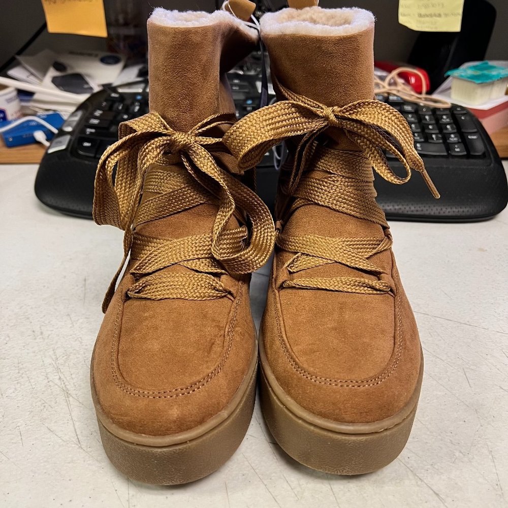 Women's Birgitte Winter Boots - Universal Thread Cognac Size 8